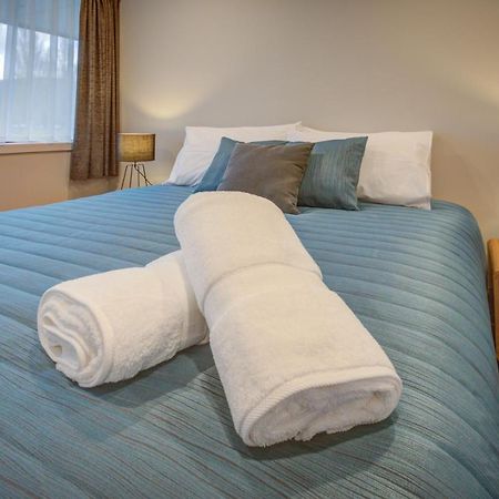 Dusky Motels Te Anau Zewnętrze zdjęcie