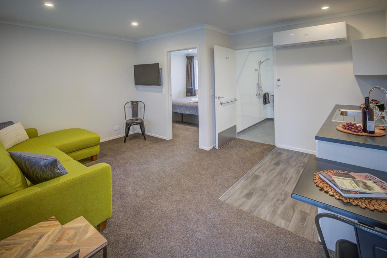 Dusky Motels Te Anau Zewnętrze zdjęcie