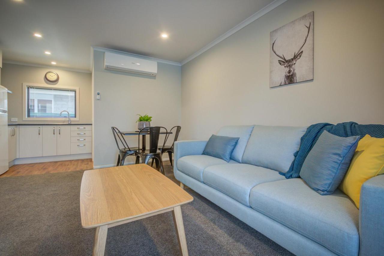 Dusky Motels Te Anau Zewnętrze zdjęcie